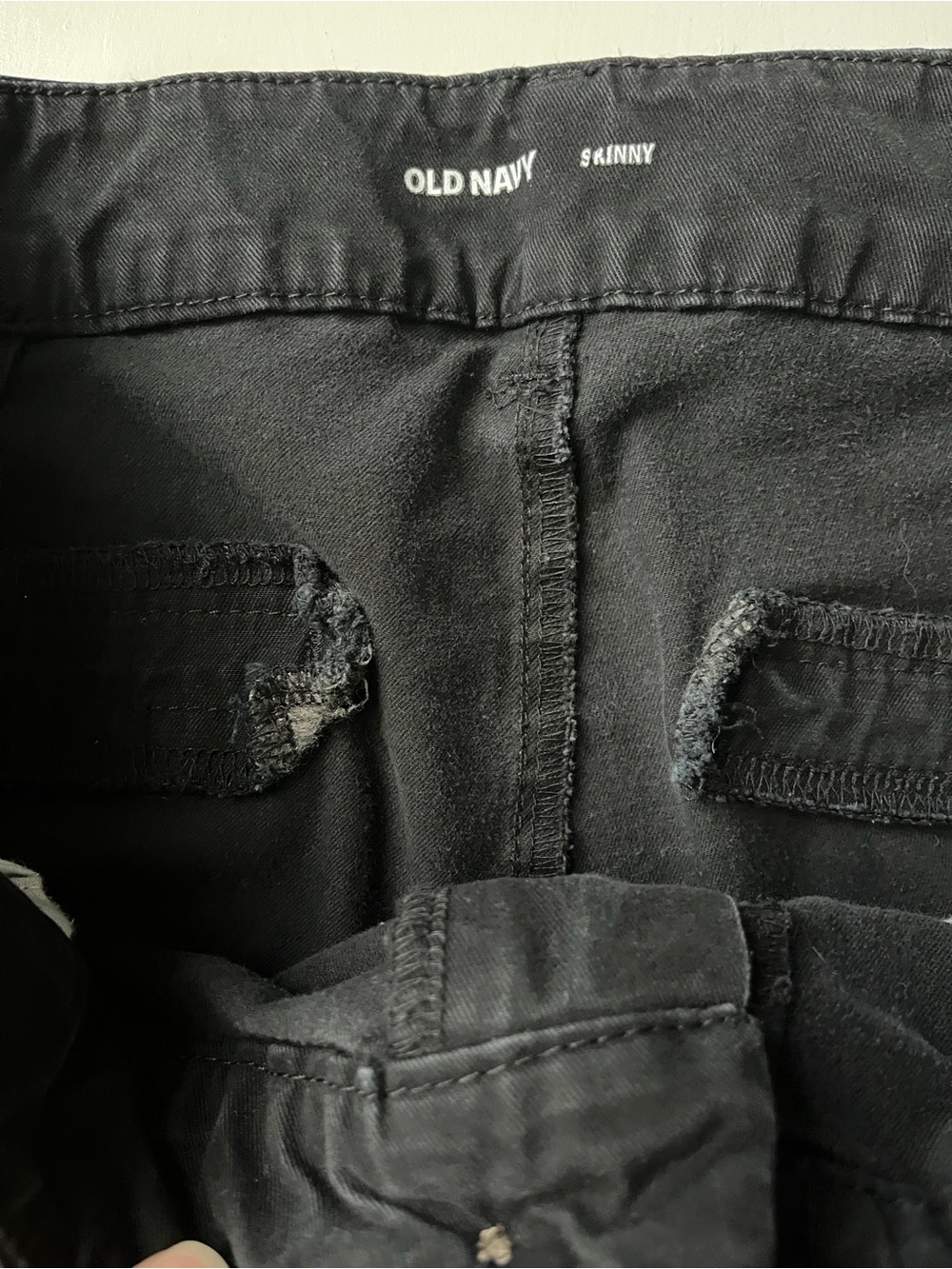 OLD NAVY Bundle of Skinny Fit Pants in Navy and Black size 6 - Picture 10 of 11